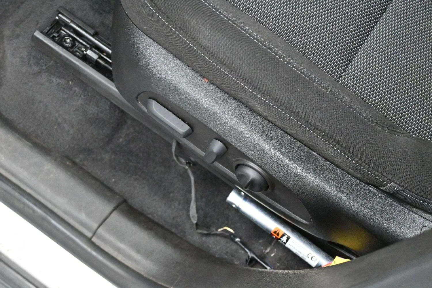 Used 2022 Summit White Chevrolet LT Cloth image 14