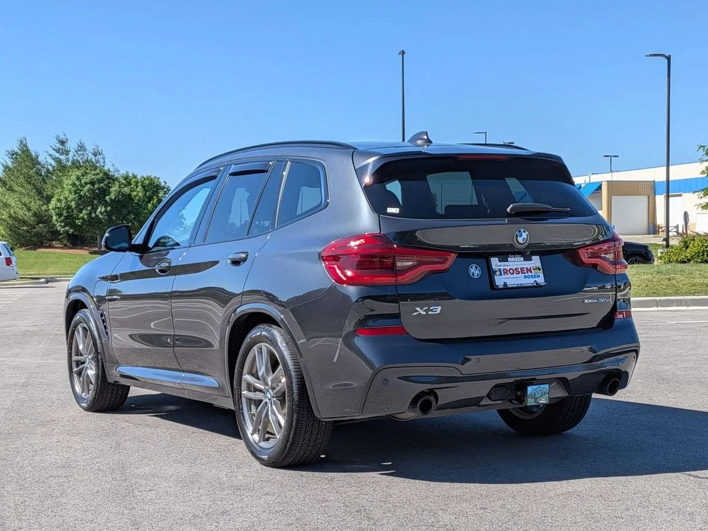 Used 2021 Gray BMW xDrive30e image 5