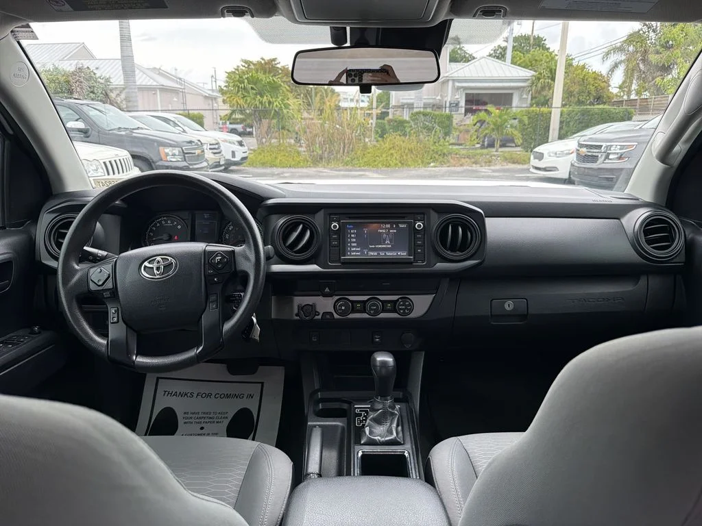 Used 2019 White Toyota SR image 10