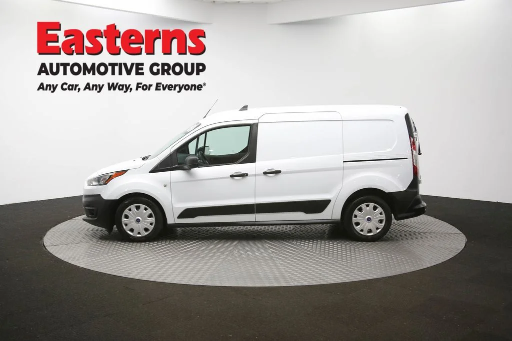 Used 2021 White Ford XL image 59