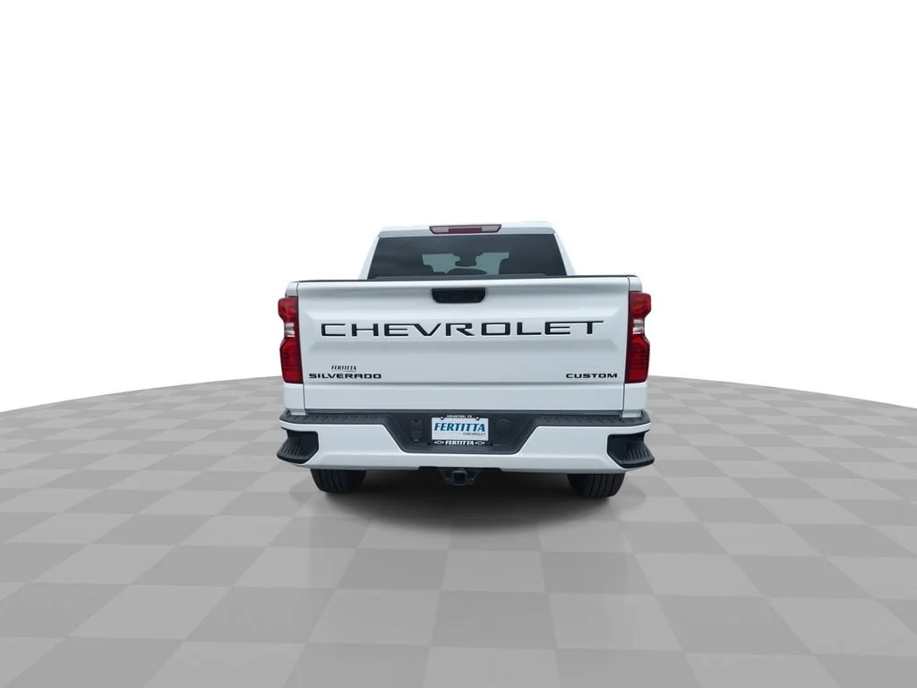 New 2026 Summit White Chevrolet Custom image 7