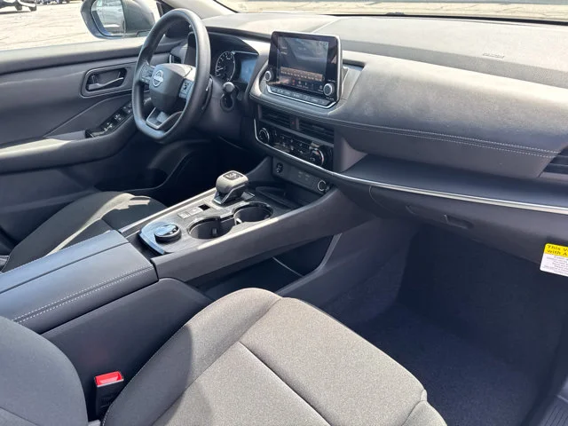 Used 2026 White Nissan S image 18