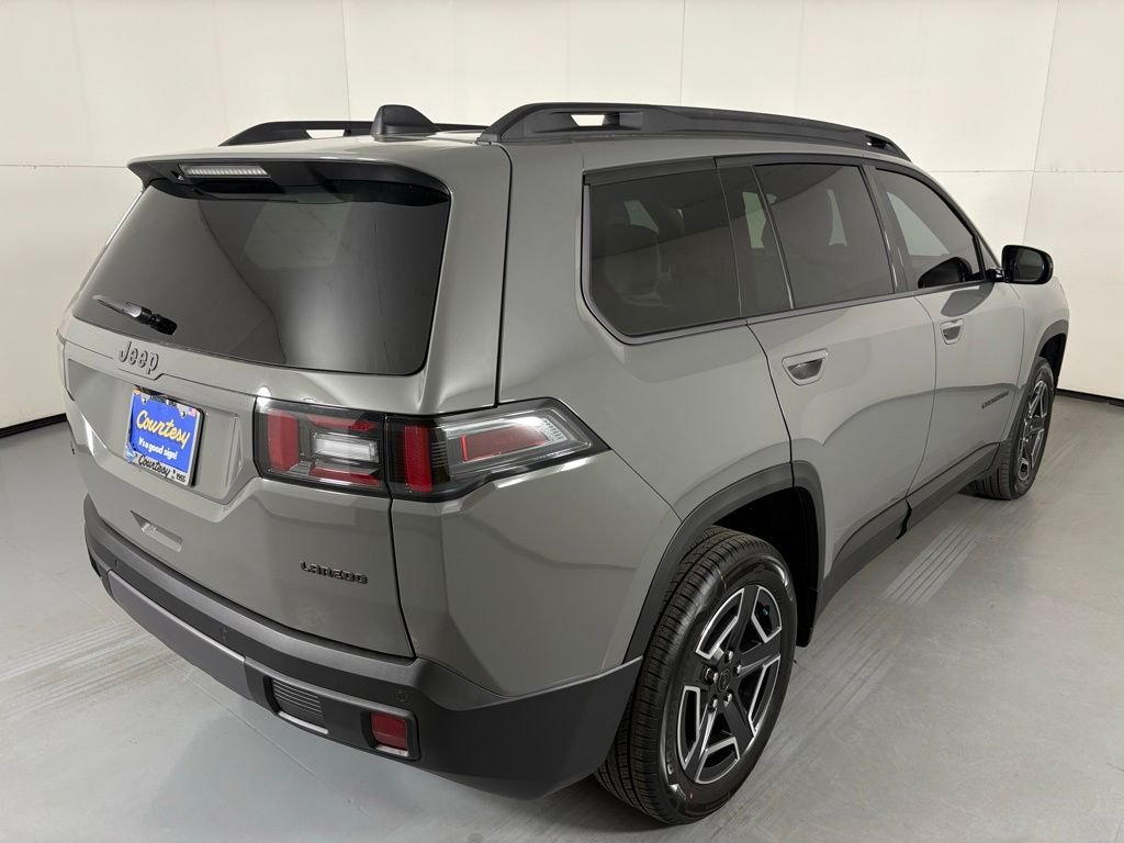 New 2026 Sting-Gray Clear-Coat Exterior Paint Jeep Laredo image 8