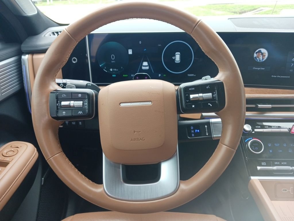 2025 Hyundai Santa Fe Limited - Photo 22