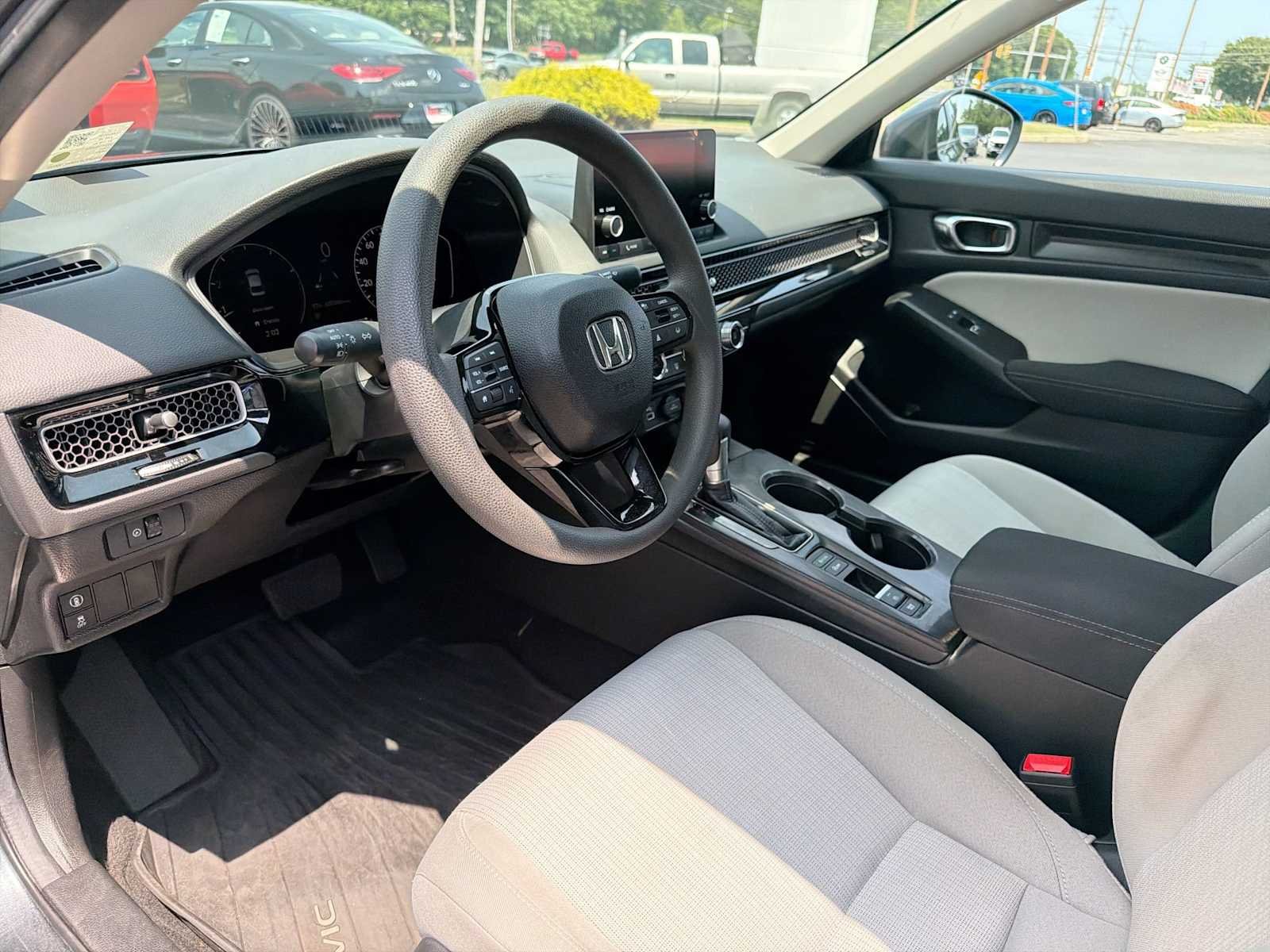 2024 Honda Civic LX - Photo 10