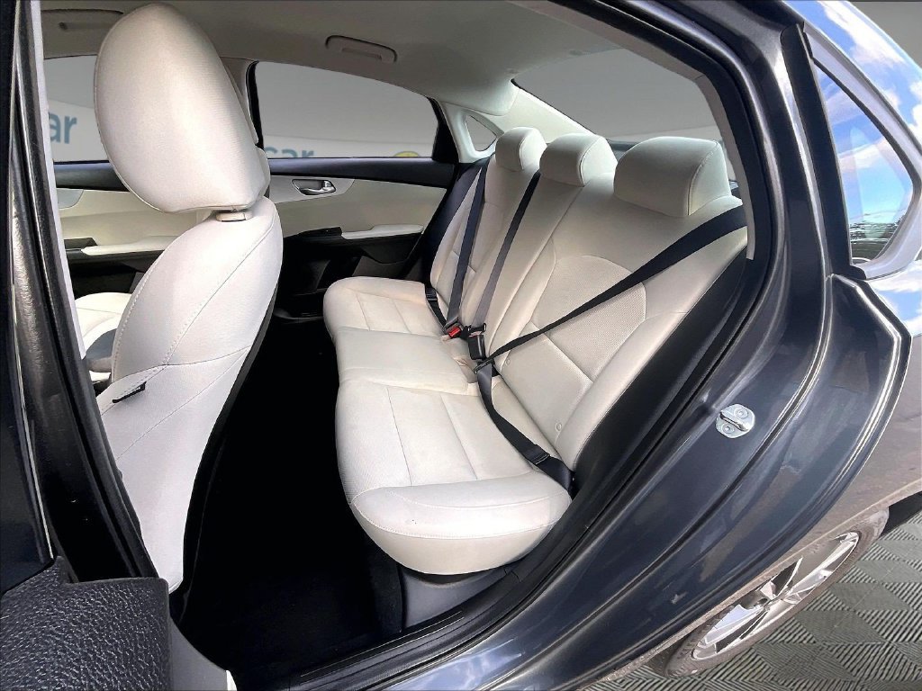 Used 2023 Gray Kia LXS image 15