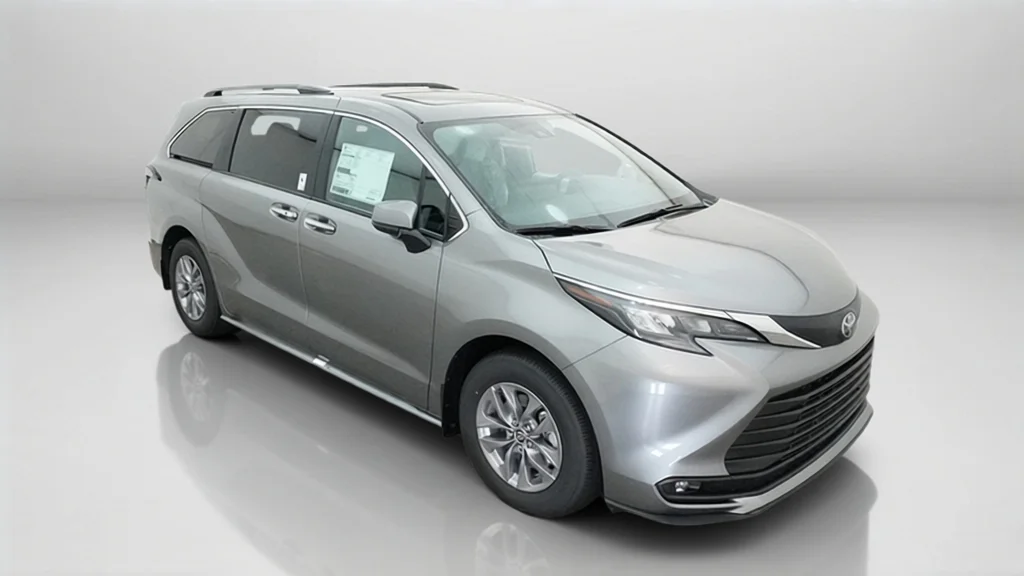 New 2026 Heavy Metal Toyota XLE image 5