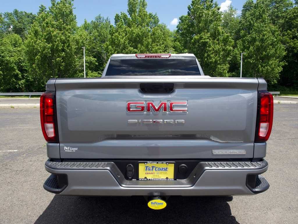New 2026 Sterling Metallic GMC Elevation image 7
