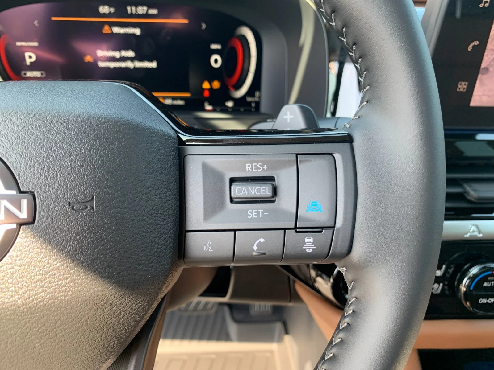New 2026 Everest White Pearl TriCoat Nissan Platinum image 28