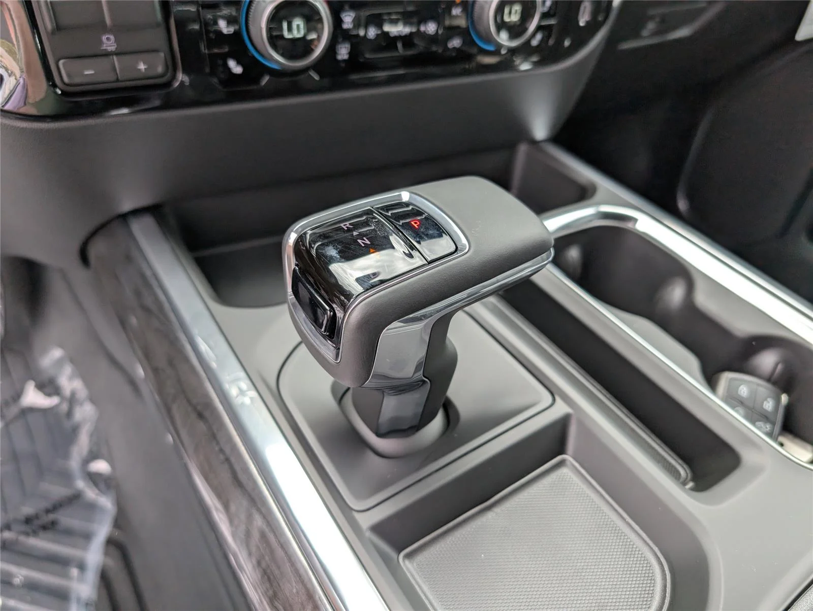 2026 Chevrolet Silverado 1500 LTZ - Photo 28