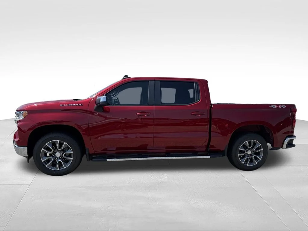 Used 2023 Red Chevrolet LT image 2
