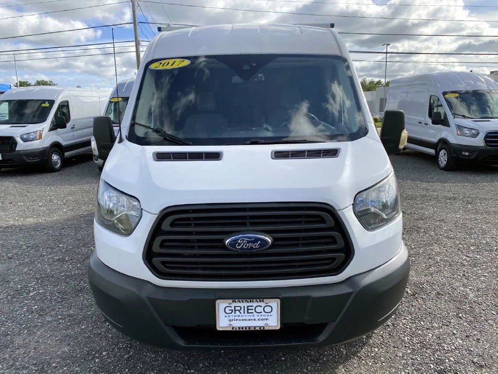 Used 2017 Oxford White Ford  image 9
