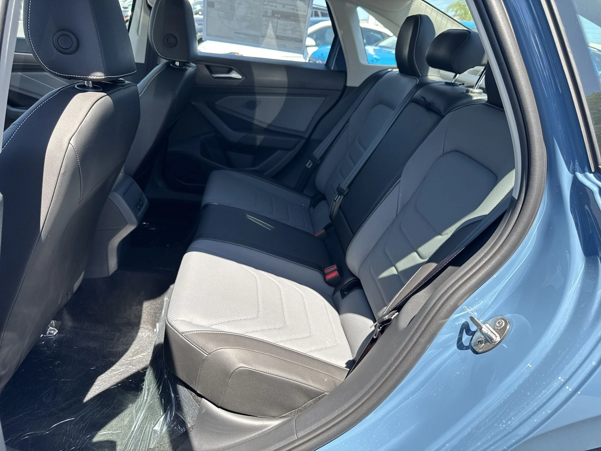 New 2026 Monterey Blue Pearl Volkswagen SEL image 31