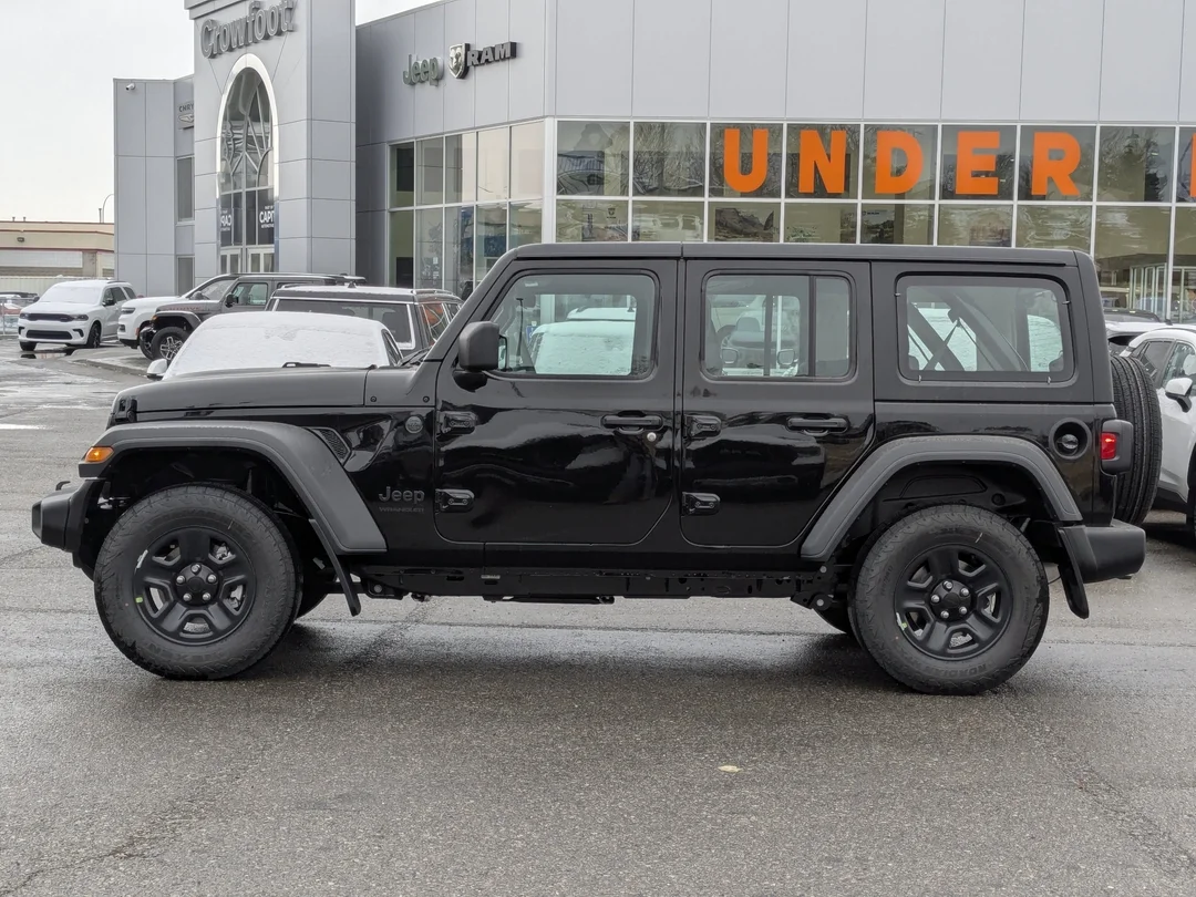 New 2026 Black Jeep Sport - - 4x4 - 2.0L Turbo Engine - 12.3 Uconnect 5 Display - 3-Piece Hard Top & More! image 5