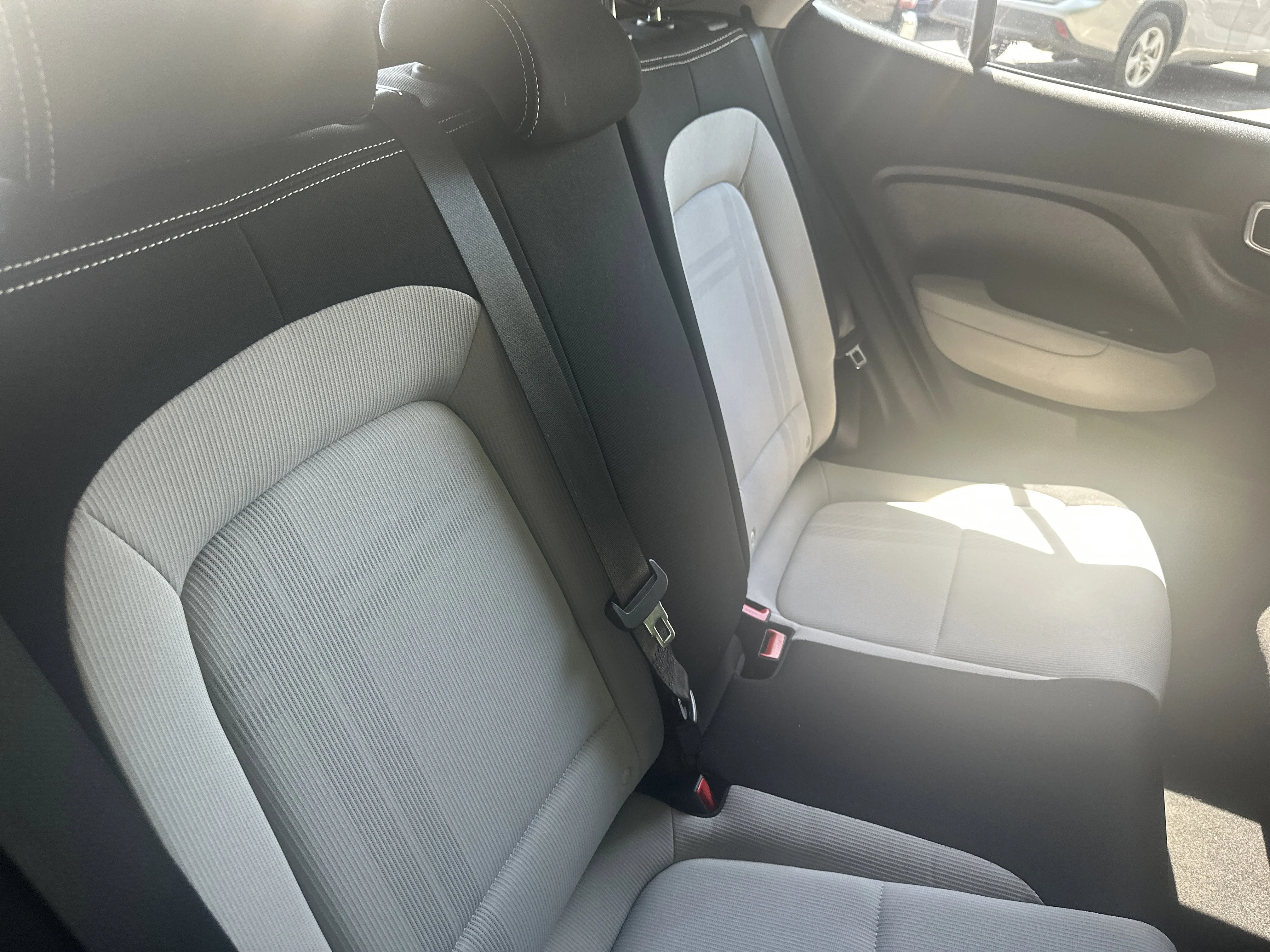 Used 2025 Onyx Black Hyundai SEL image 26