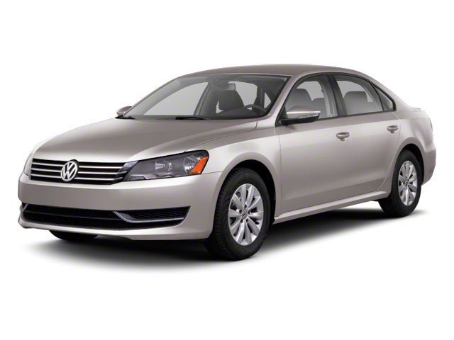 Pre-Owned 2013 Volkswagen Passat Wolfsburg Edition FWD 4dr Car