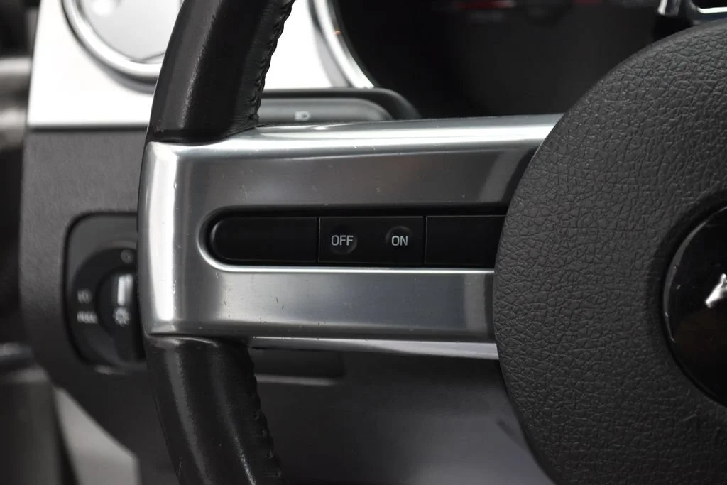 Used 2008 Gray Ford GT Deluxe image 9