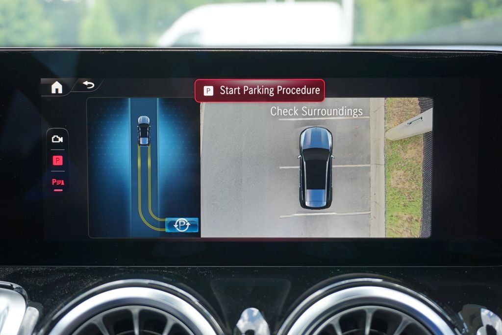 2025 Mercedes-Benz GLB Base - Photo 34