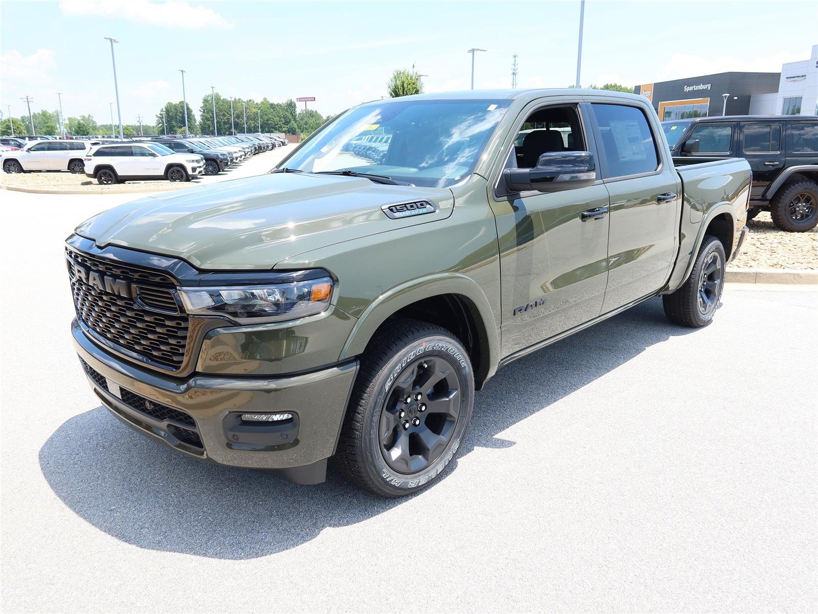New 2026 Tank RAM Big Horn image 3
