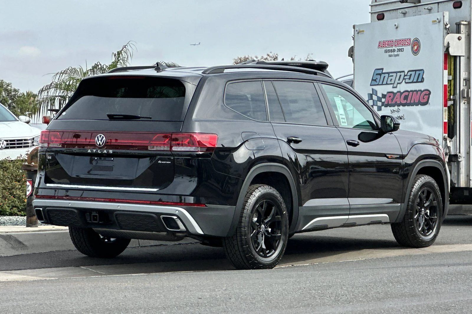 New 2026 Black Volkswagen 2.0T Peak Edition image 5