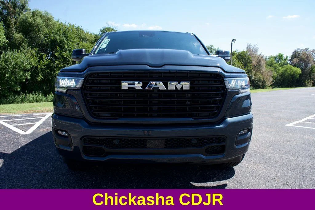2026 RAM 1500 Laramie - Photo 2