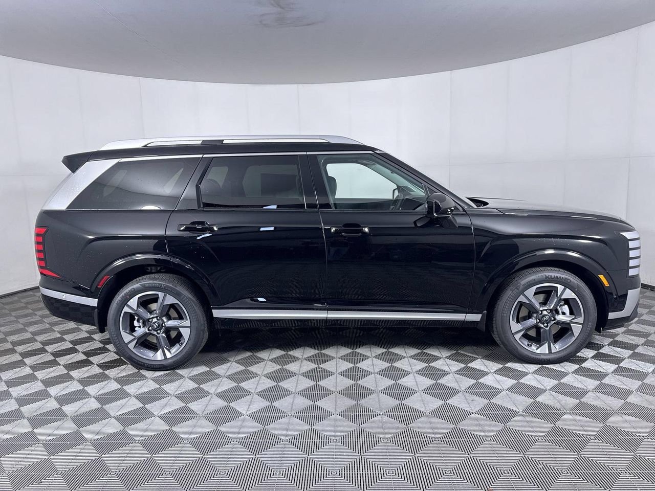 New 2026 Abyss Black Pearl Hyundai Limited AWD image 4