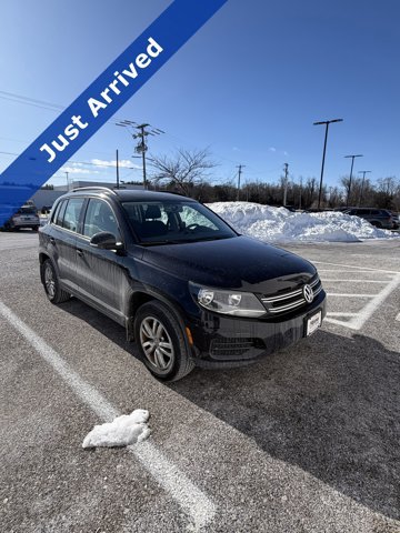 2015 Volkswagen Tiguan S