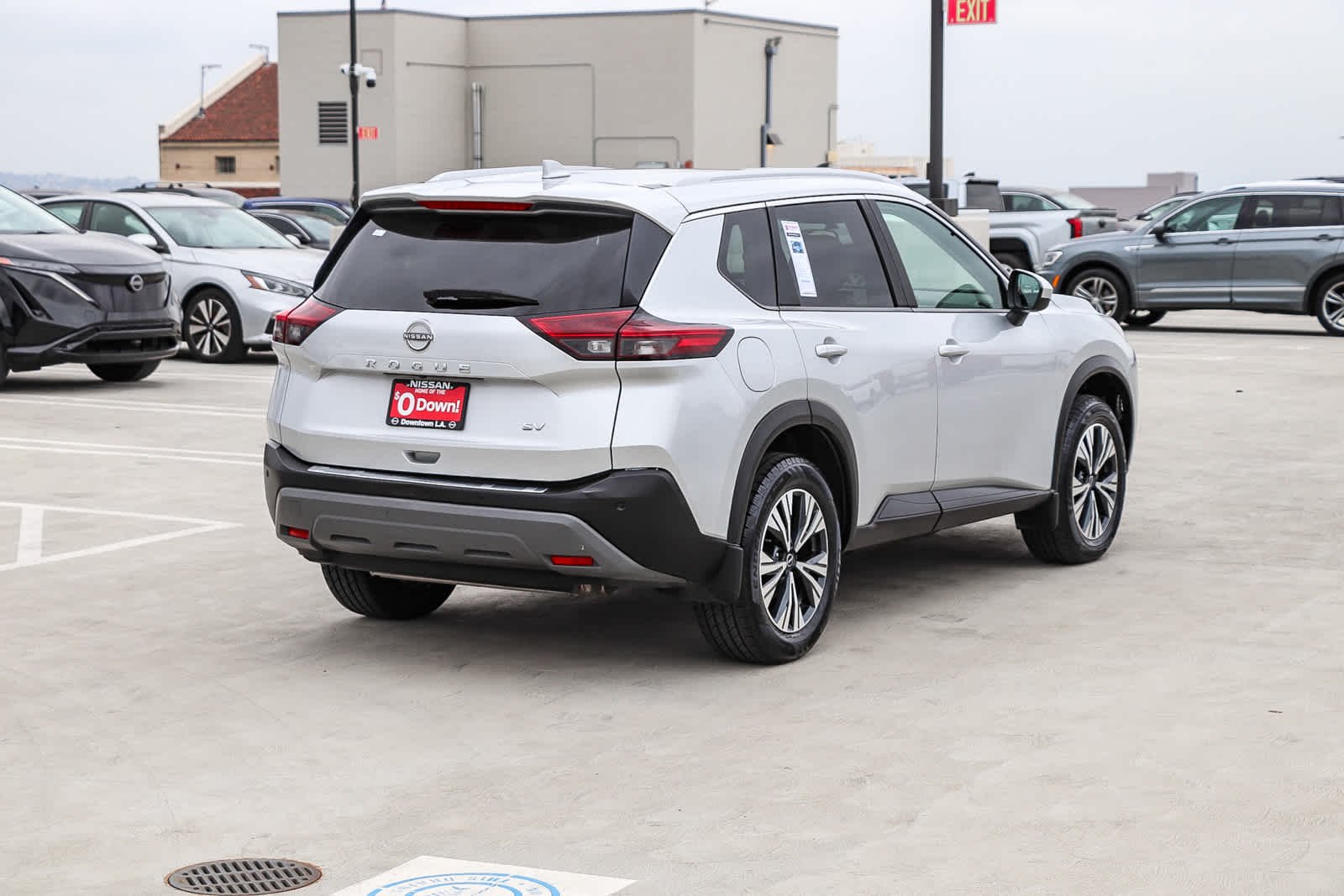 2023 Nissan Rogue SV - Photo 6
