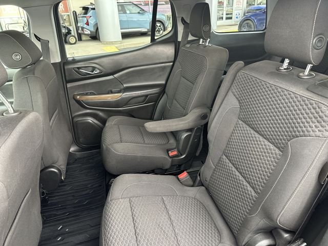 Used 2018 Red GMC SLE-2 image 26