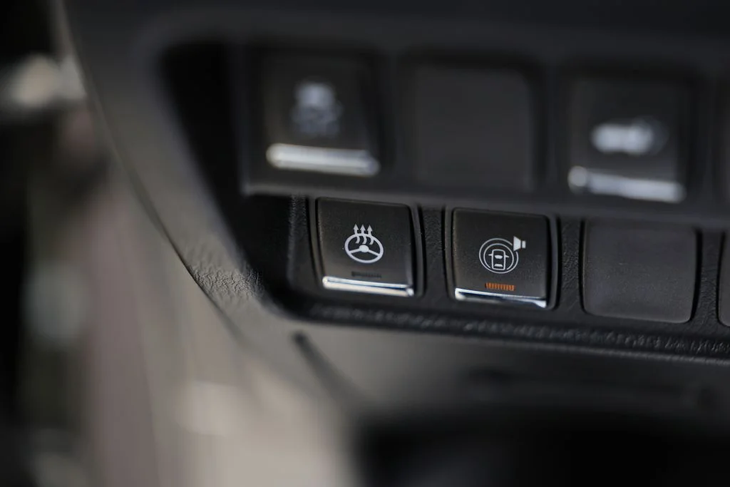 Used 2019 Graphite Shadow INFINITI LUXE image 18