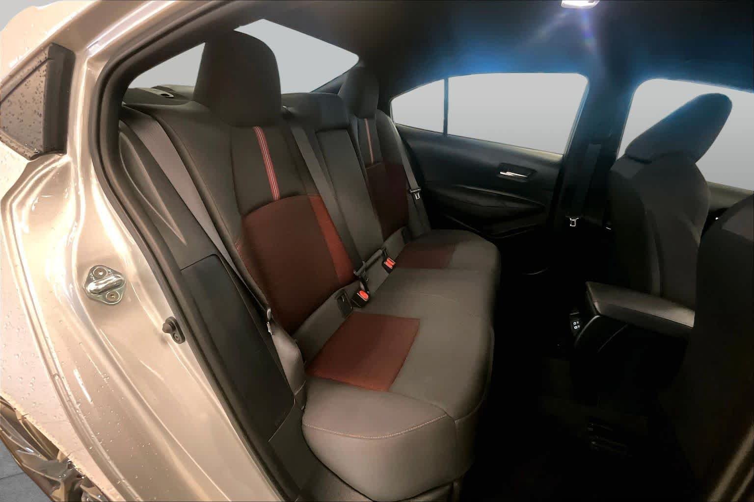 Used 2024 Classic Silver Metallic Toyota SE image 19