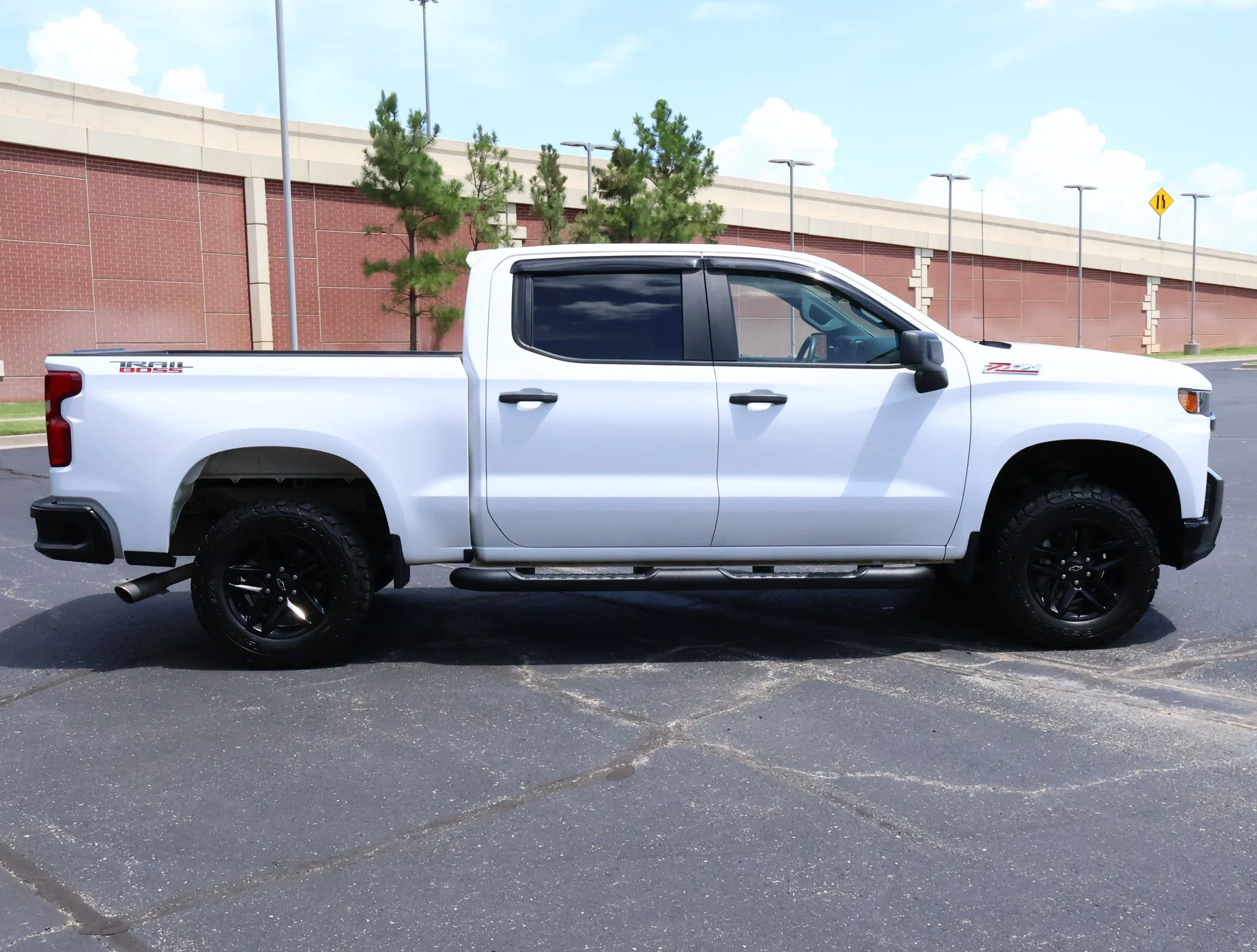 Used 2021 Summit White Chevrolet Custom Trail Boss image 29