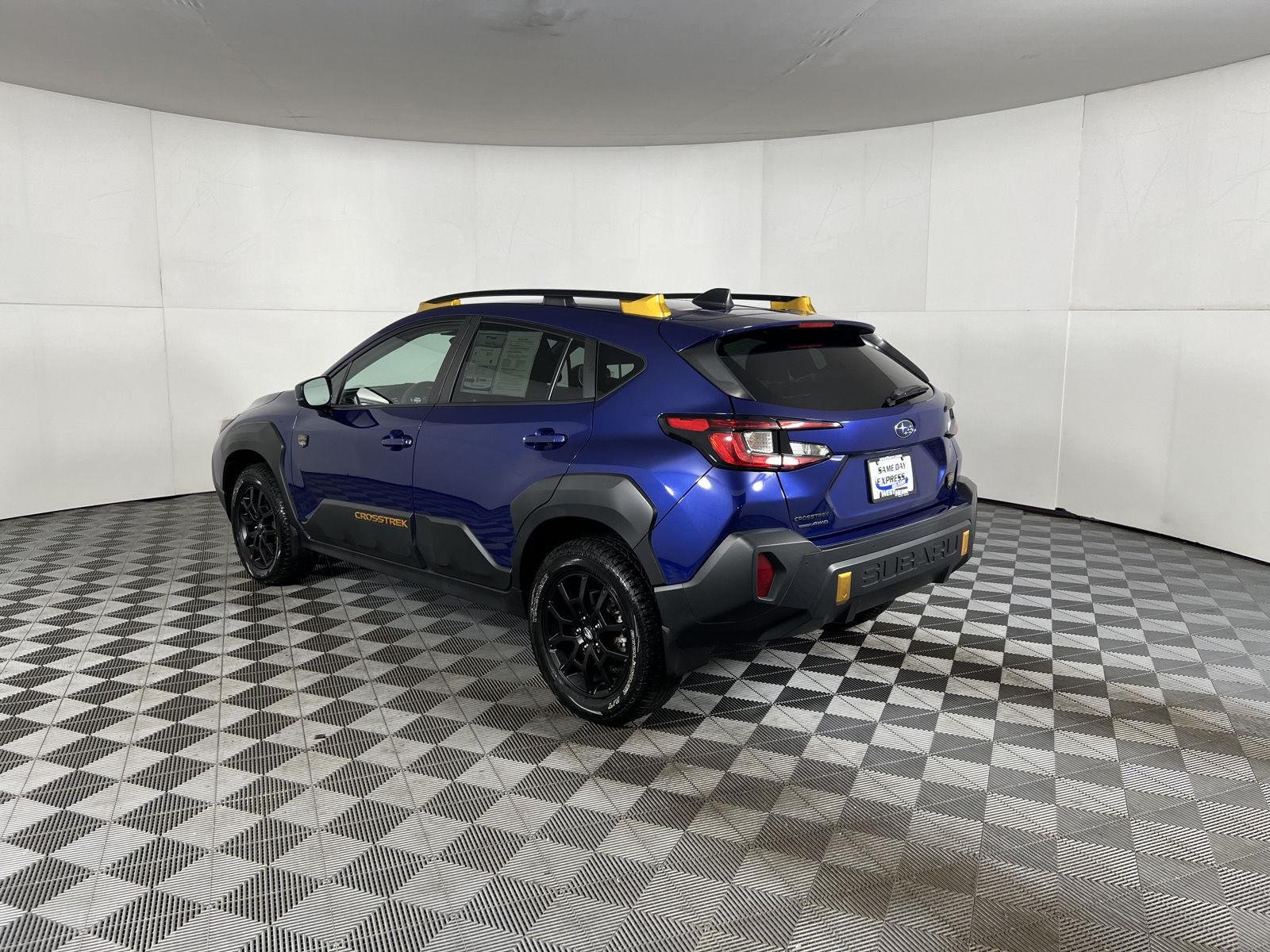 Used 2024 Sapphire Blue Pearl Subaru Wilderness image 7
