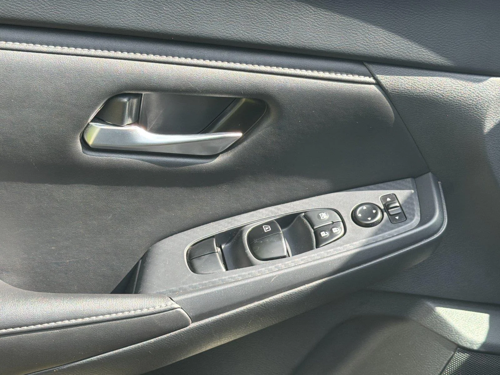Used 2024 Gun Metallic Nissan SV image 14