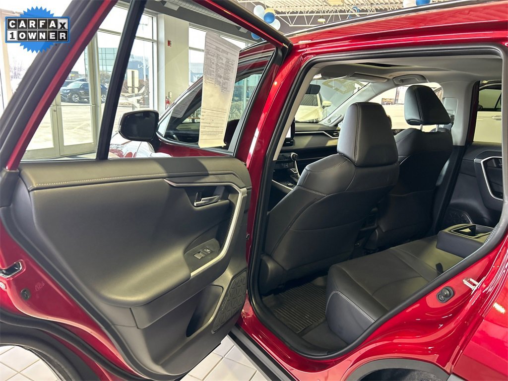 2025 TOYOTA RAV4 - Image 29