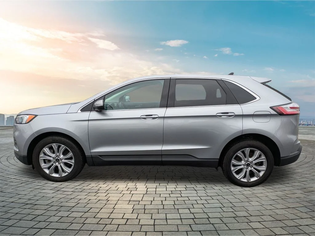 2023 Ford Edge Titanium - Photo 8