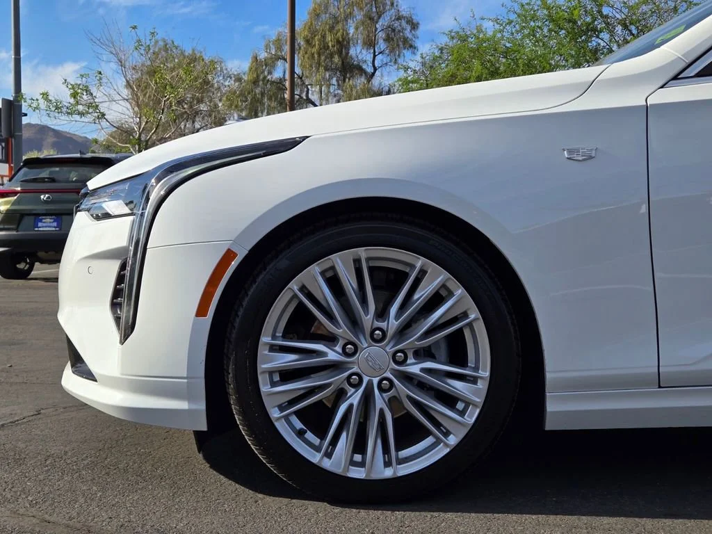 Used 2025 Summit White Cadillac Premium Luxury image 9