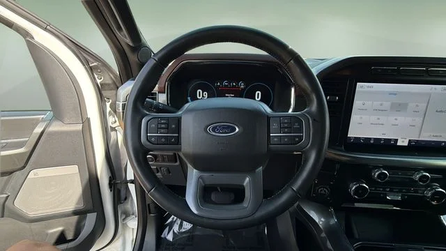 Used 2023 White Ford Lariat image 14
