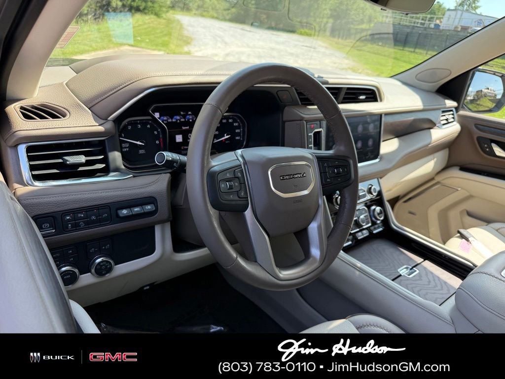 Used 2021 Black GMC Denali image 4