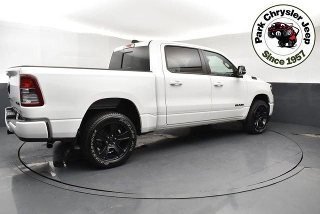 Used 2022 White Ram Big Horn/Lone Star image 6