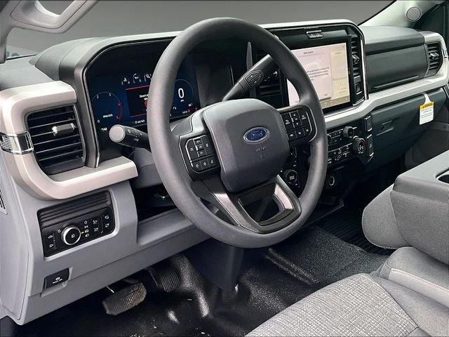 New 2026 White Ford XLT image 7