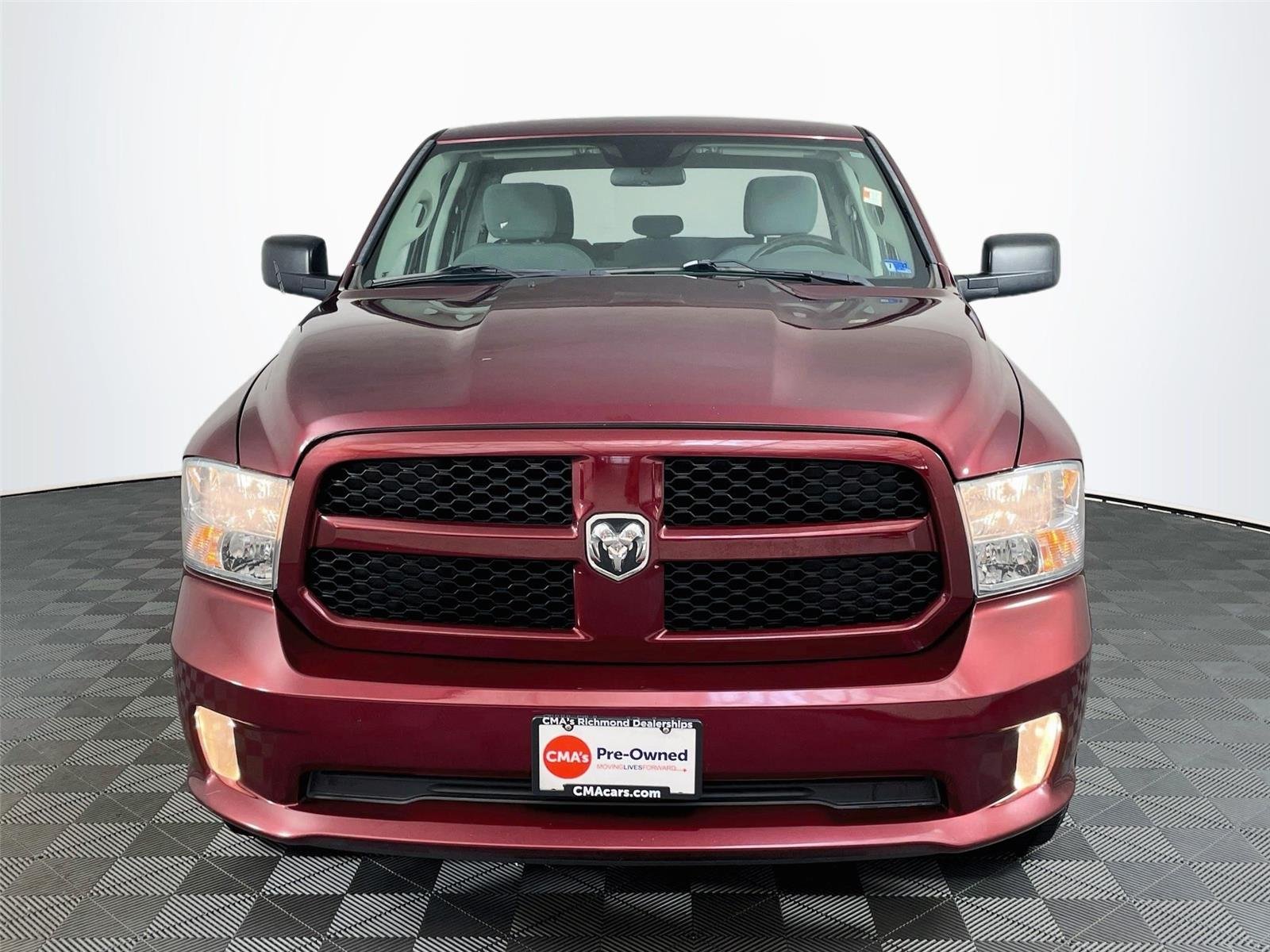 Used 2017 Delmonico Red Pearlcoat Ram Express image 2