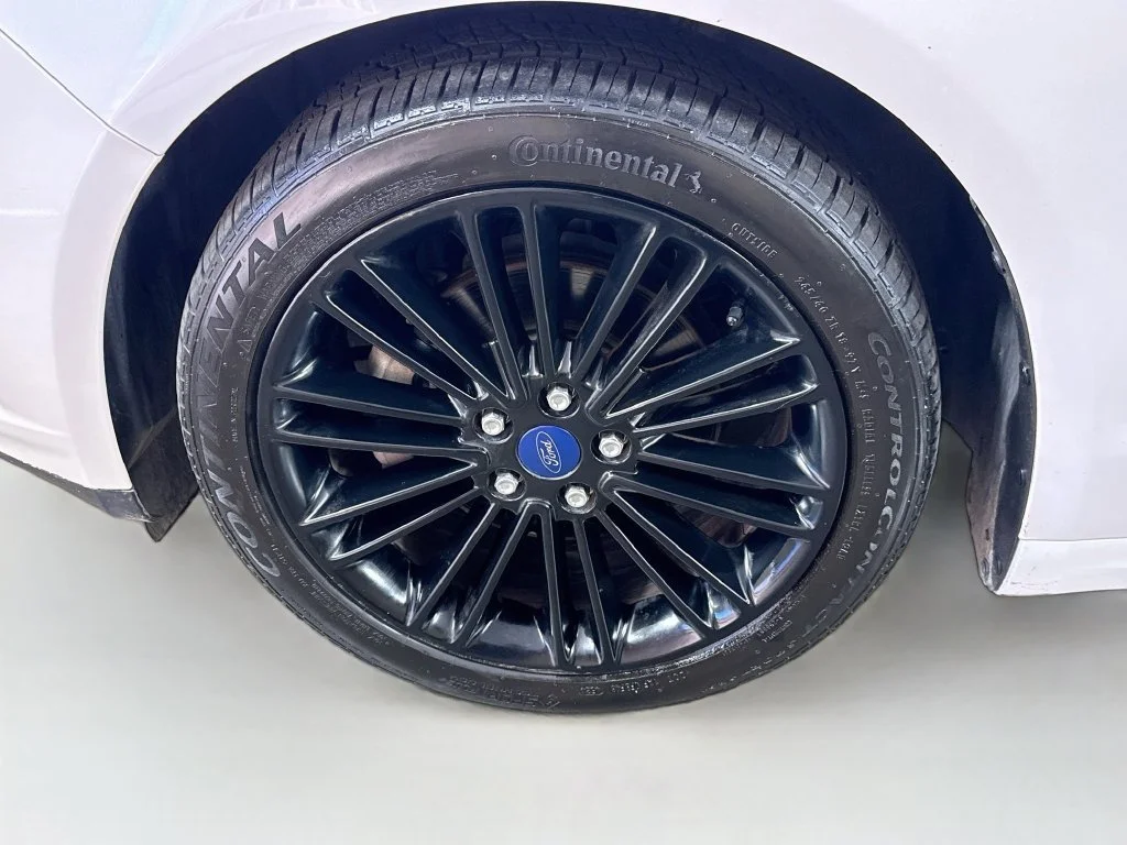 Used 2016 White Ford SE image 39
