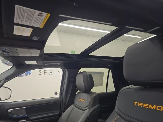 New 2026 Glacier Gray Metallic Tri-Coat Ford Tremor® image 31