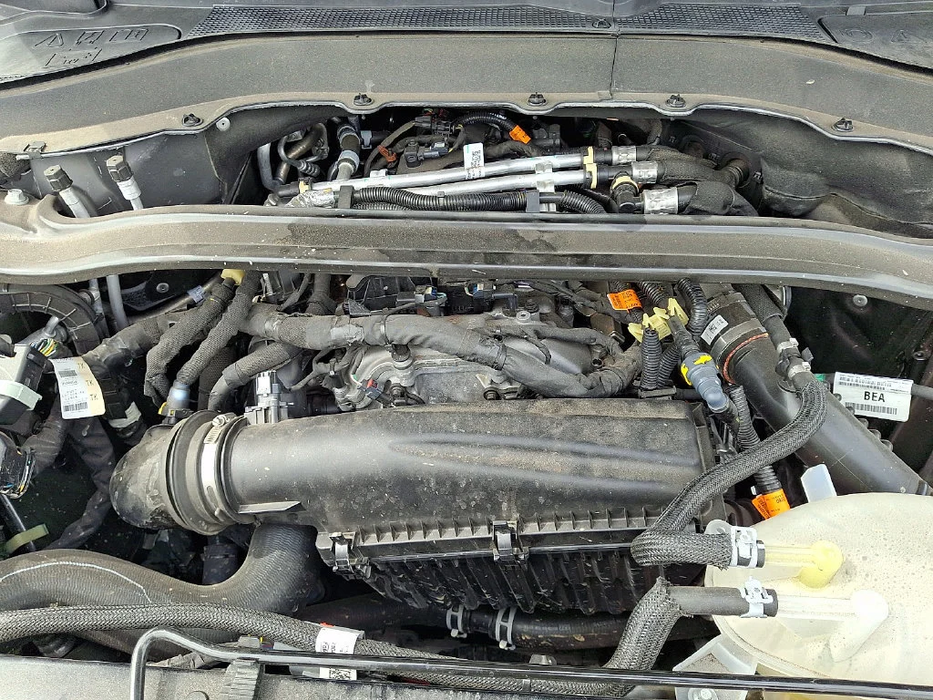 Used 2025 Carbonized Gray Ford ST-Line image 30