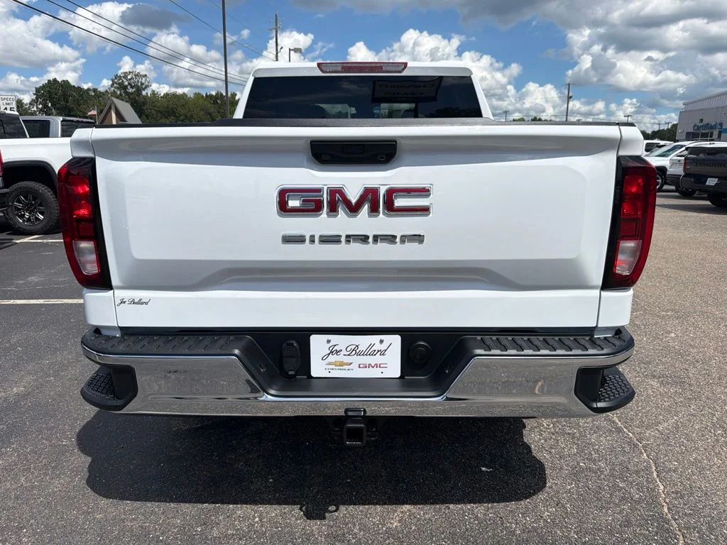 New 2026 Summit White GMC Pro image 4
