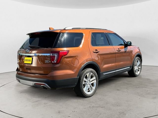 Used 2017  Ford XLT image 5