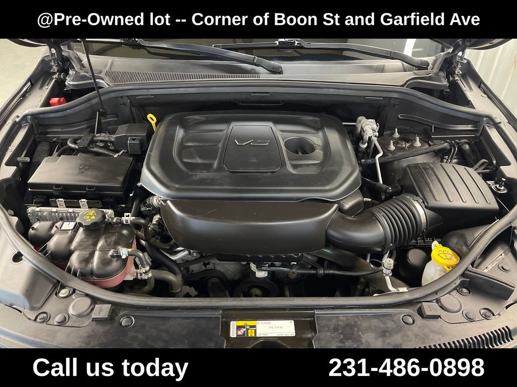 Used 2020  Jeep Laredo image 10