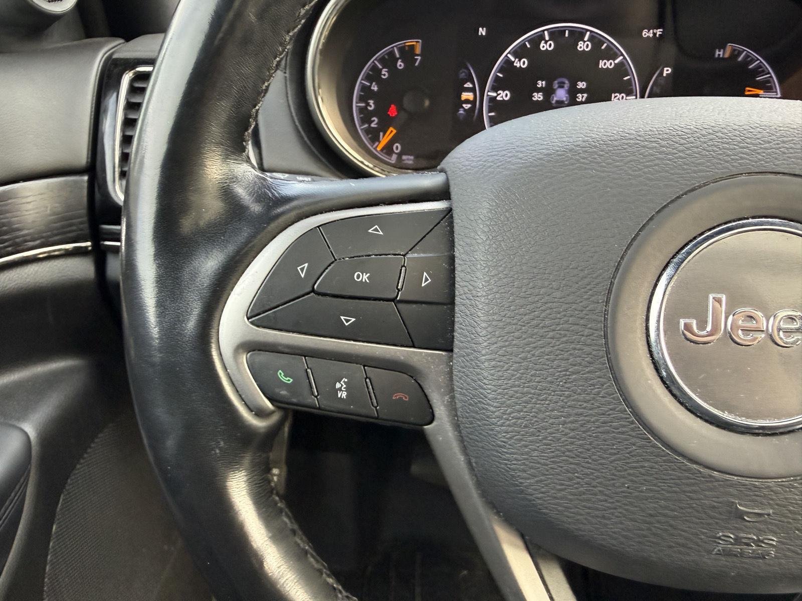Used 2020 Diamond Black Crystal Pearlcoat Jeep High Altitude image 18