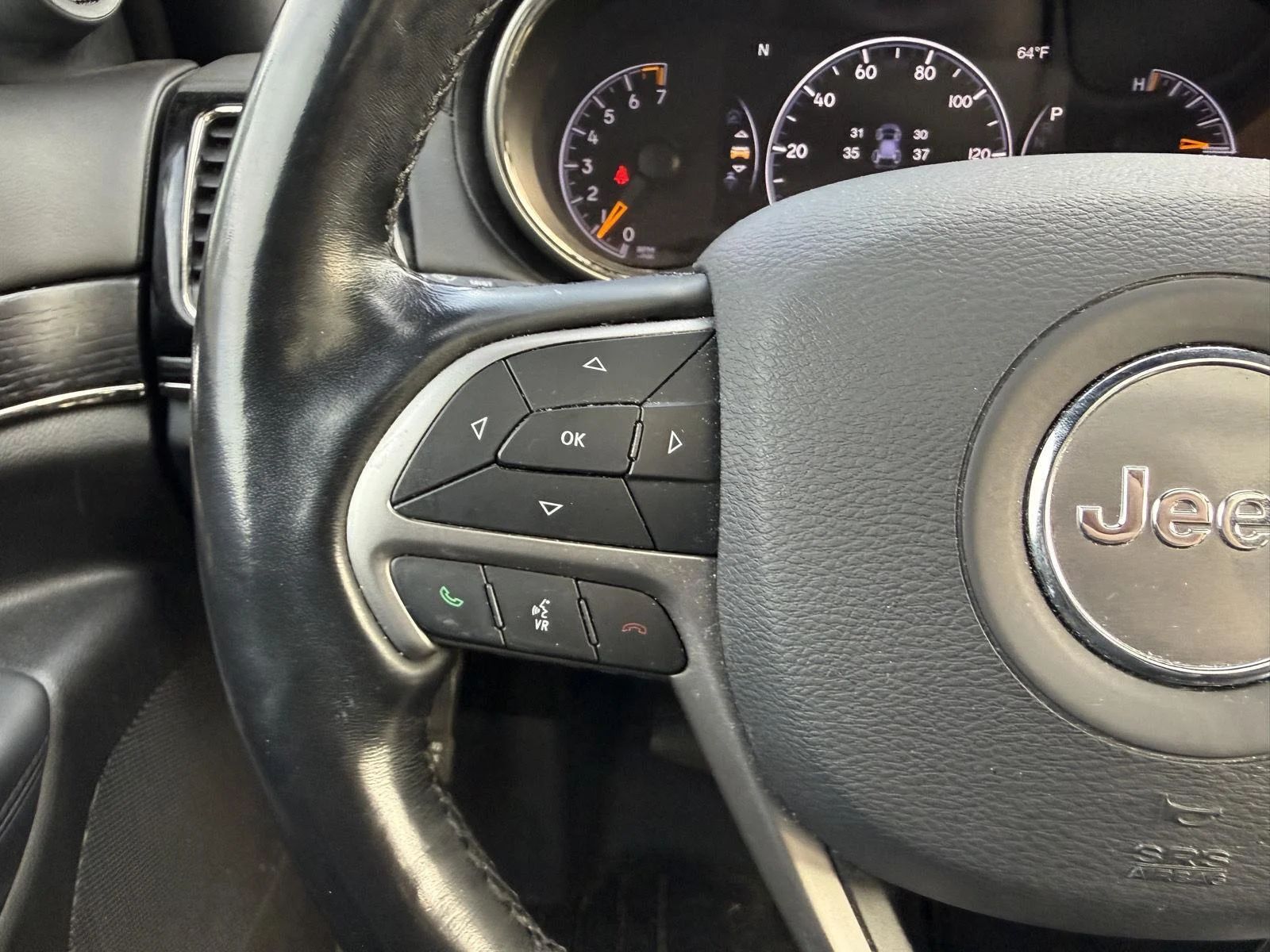 Used 2020 Diamond Black Crystal Pearlcoat Jeep High Altitude image 18
